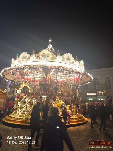 Rostocker Weinachtsmarkt (1).jpeg